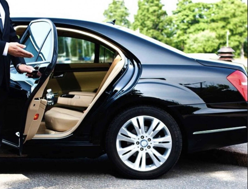 Встреча на вокзале с Ночевкой в Отеле (3 суток )на время оформления проезд до Банка и открытие поселяя включено